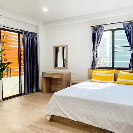 Gp House Apartment - Studio Room Sukhumvit Near Bts